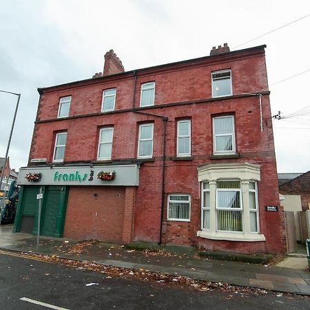 Casa Fresa Franks Serviced Accommodation Liverpool Exteriör bild