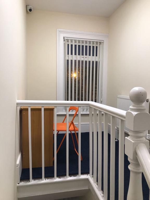 Casa Fresa Franks Serviced Accommodation Liverpool Exteriör bild