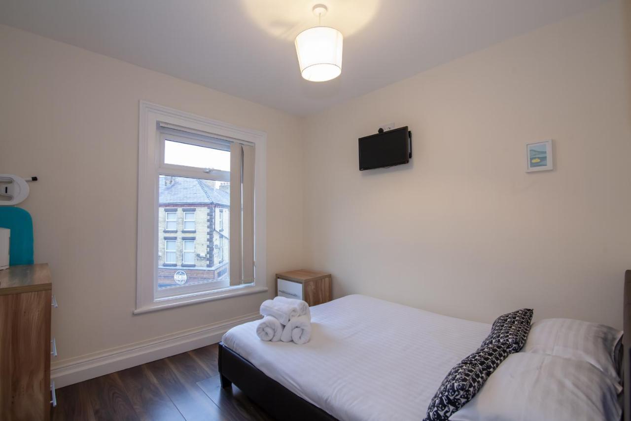 Casa Fresa Franks Serviced Accommodation Liverpool Exteriör bild