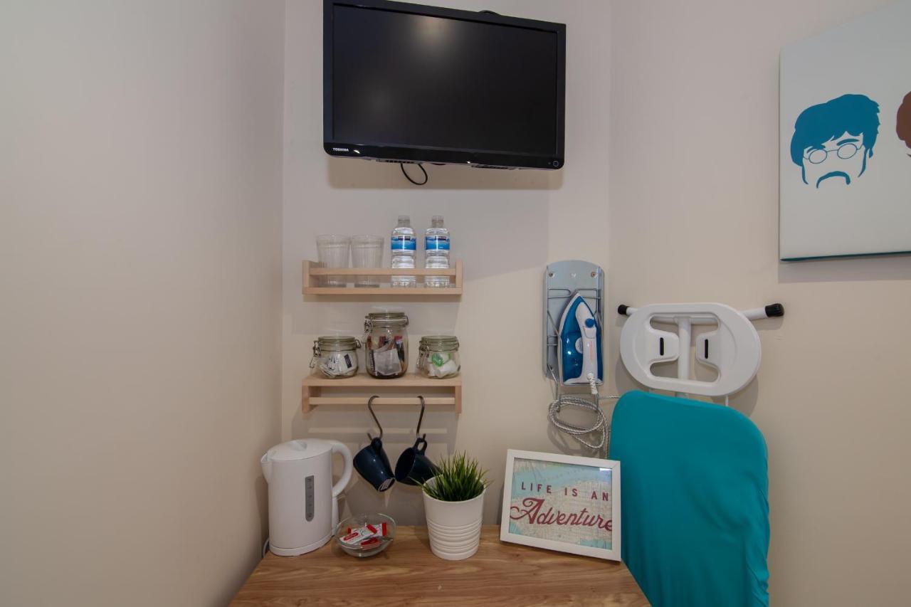 Casa Fresa Franks Serviced Accommodation Liverpool Exteriör bild