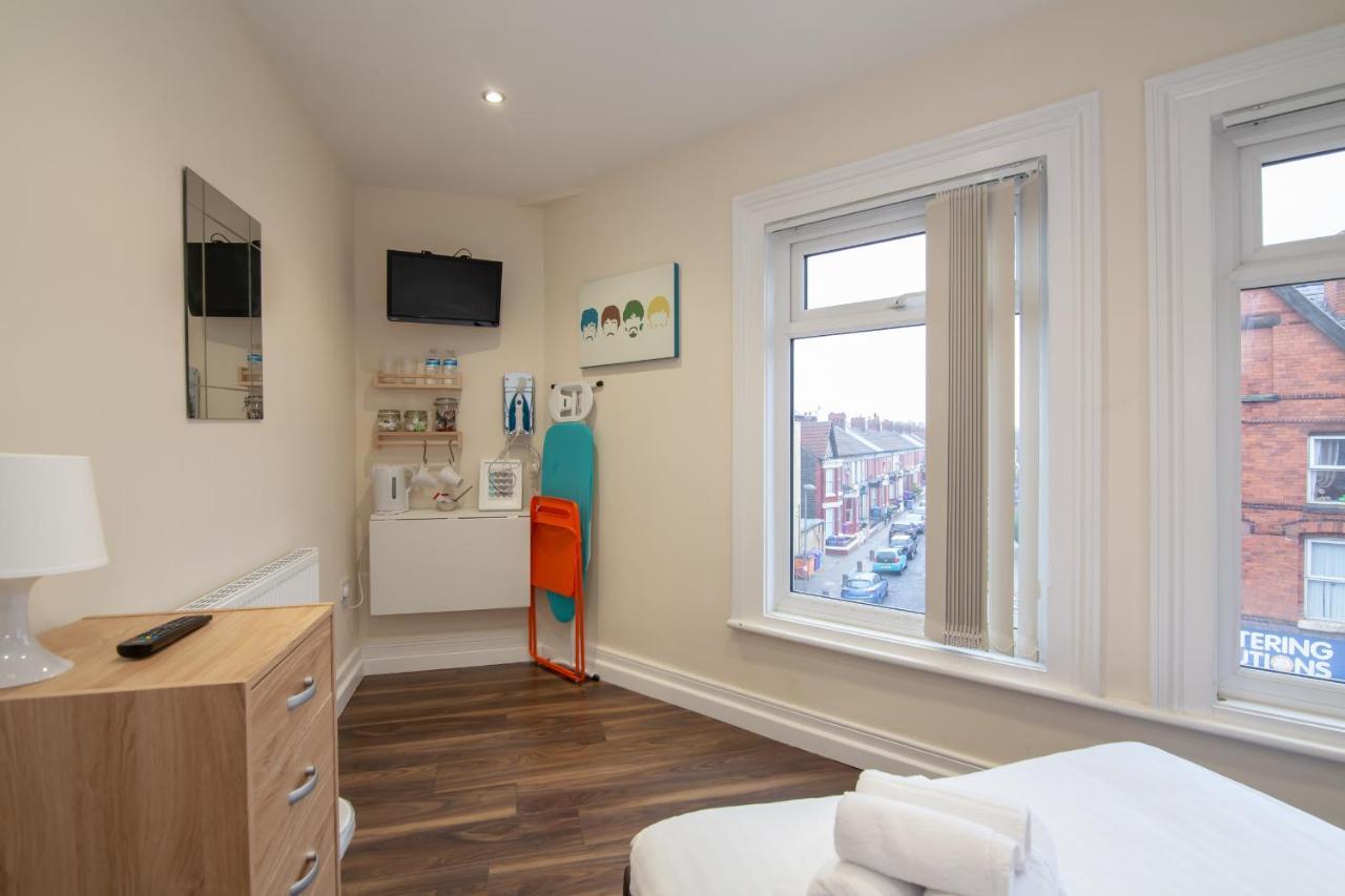 Casa Fresa Franks Serviced Accommodation Liverpool Exteriör bild