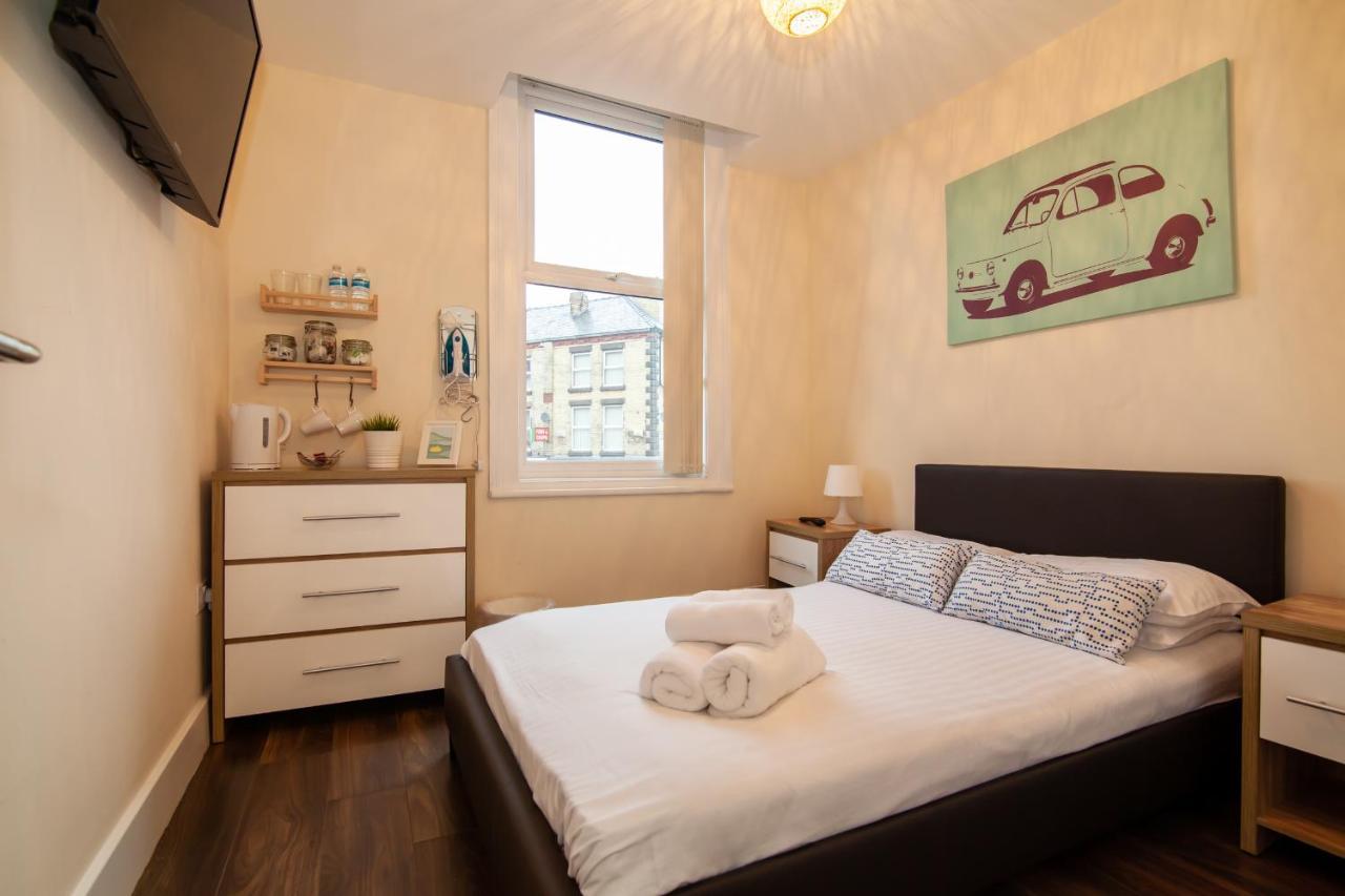 Casa Fresa Franks Serviced Accommodation Liverpool Exteriör bild