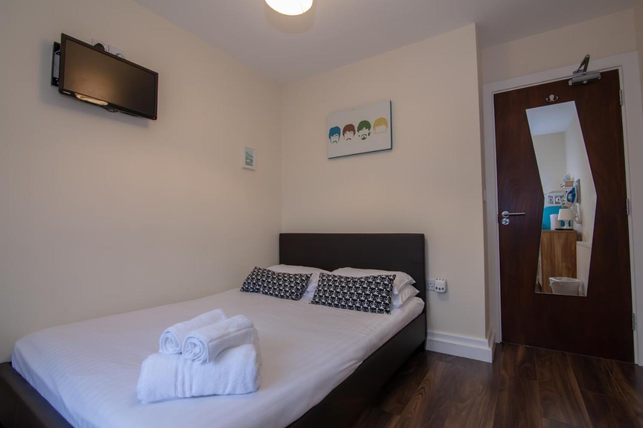 Casa Fresa Franks Serviced Accommodation Liverpool Exteriör bild