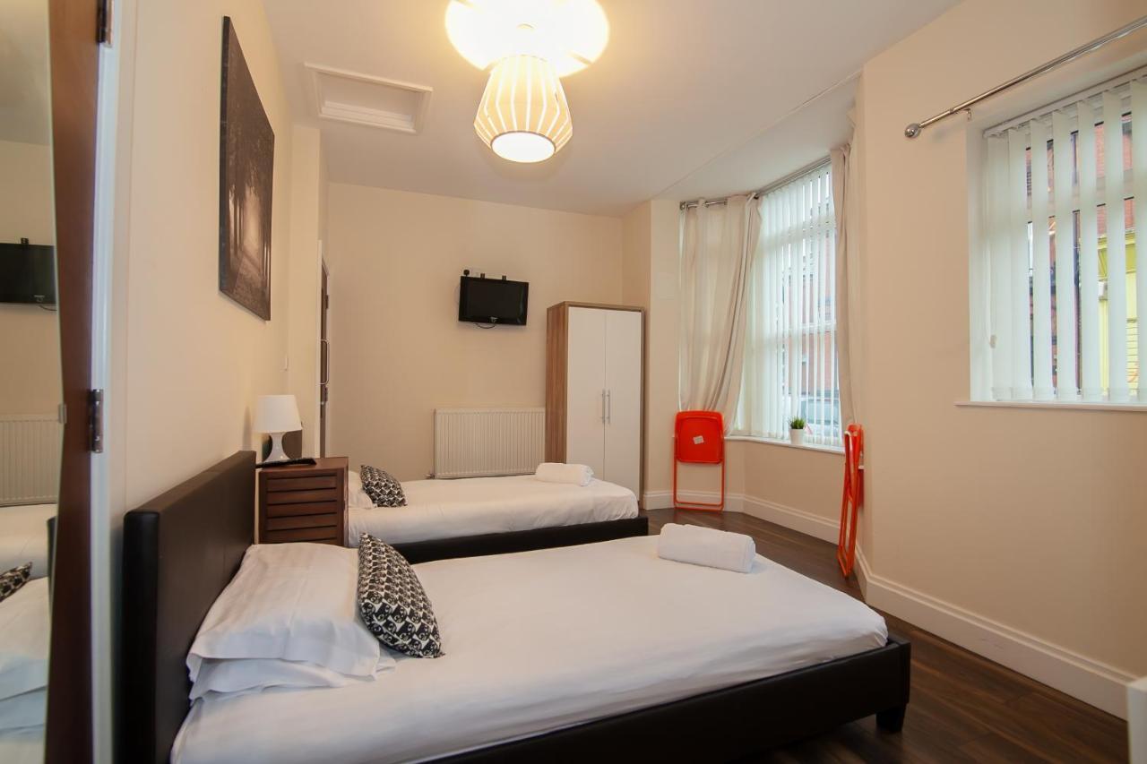 Casa Fresa Franks Serviced Accommodation Liverpool Exteriör bild