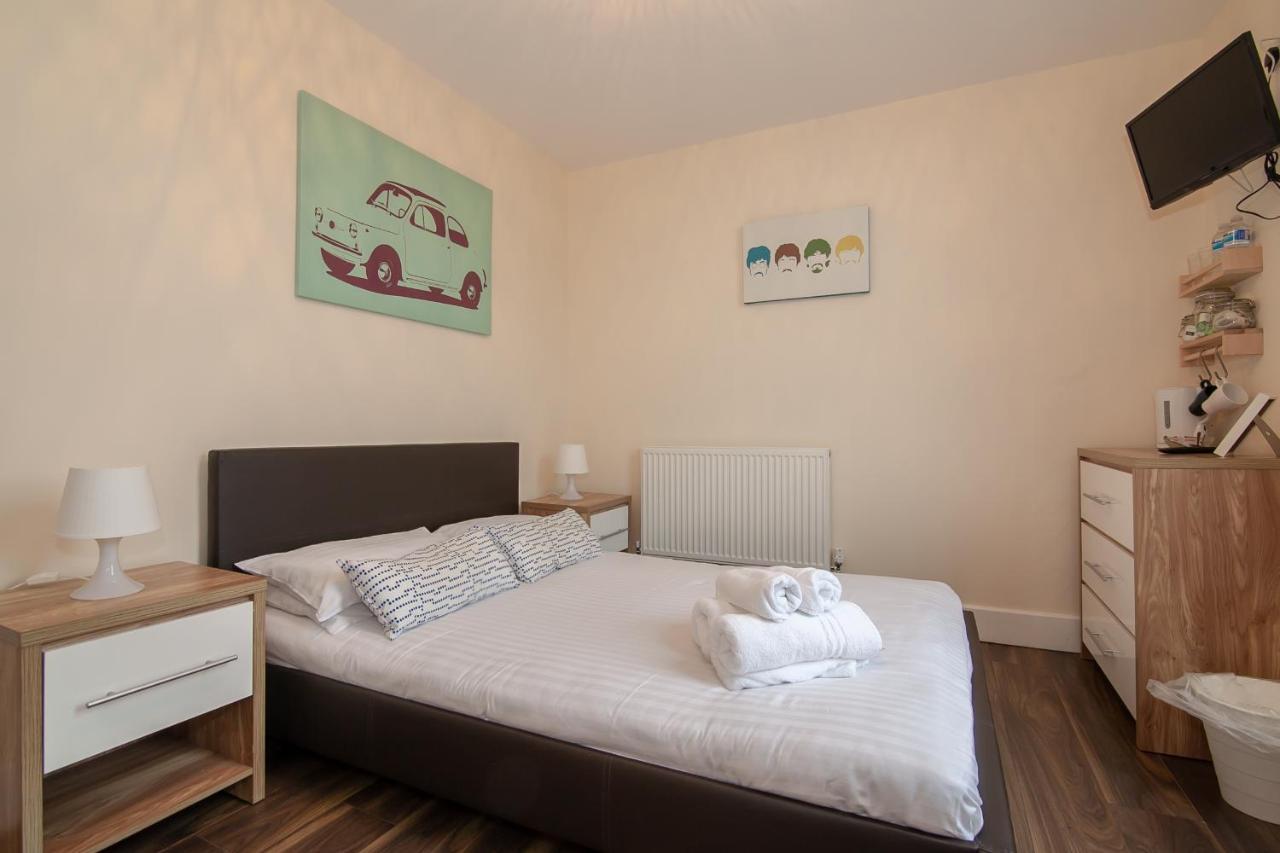 Casa Fresa Franks Serviced Accommodation Liverpool Exteriör bild