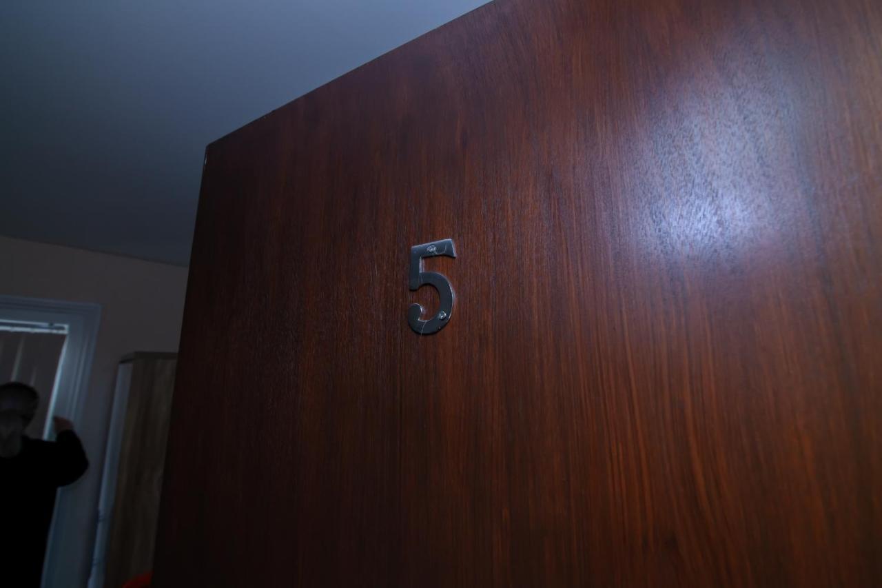 Casa Fresa Franks Serviced Accommodation Liverpool Exteriör bild